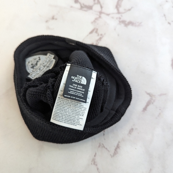 The North Face Beanie Hat Black Skull Cap Fleece Colorado Springs Tigers Hockey - Picture 5 of 9